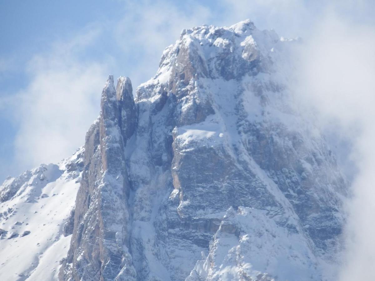 Le Bacchu Ber Bed & Breakfast Briancon  Exterior photo